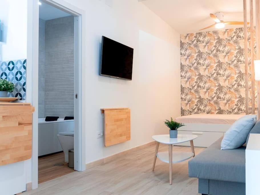 Acogedor Estudio En Triana Con Jacuzzi Y Wifi Sevilla Exterior foto