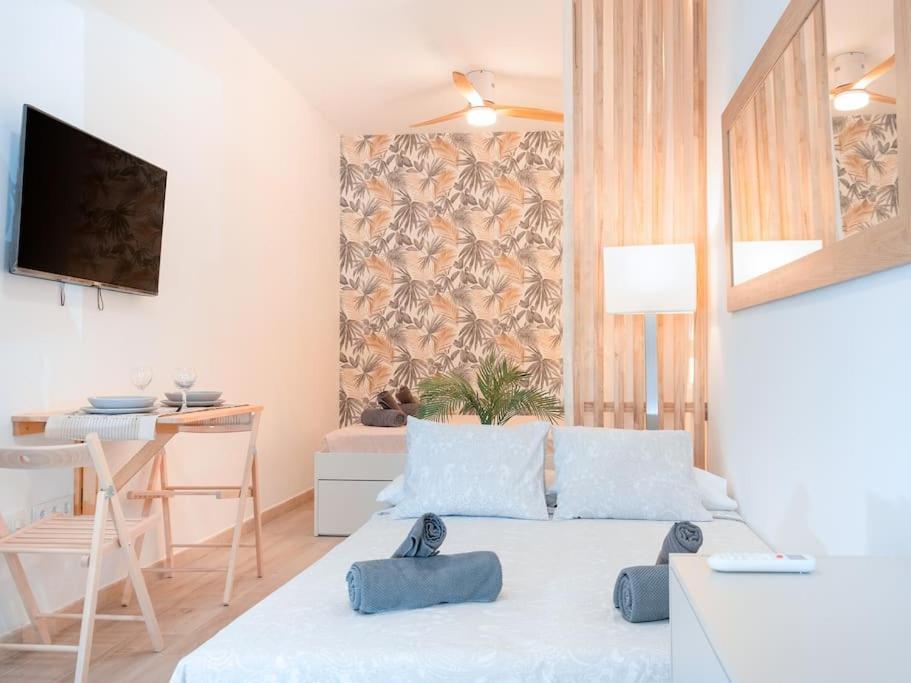 Acogedor Estudio En Triana Con Jacuzzi Y Wifi Sevilla Exterior foto